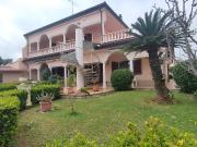 Via Stromboli 7 331 9 vani 250mq