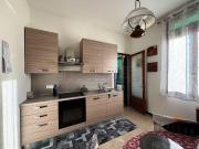 Via Tiziano Vecellio 88 5 vani 98mq Via Tiziano Vecellio 88 5 vani 98mq