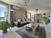 VIAGER BASTIA PROCHE DES COMMERCES AVEC VUE MER