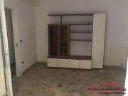 Viale A. Moro Piano terra trilocale con cortiletto e garage