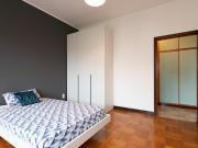 Viale Beatrice d'Este Room 4