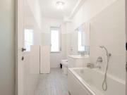Viale Carlo Troya 2 Room 1