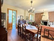 Viale Gramsci 711 7 vani 319mq