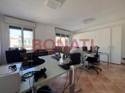 Viale Italia 100 26 5 vani 115mq