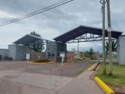 VIATERRA Grupo Inmobiliario VENDE Lote esquina Barrio...