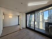 Vibrant City Lifestyle Beside RMIT University