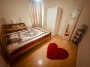 Vicarage Road, Leyton E10, 2 bed flat to rent, £1,600...