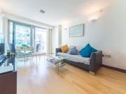 Vicentia Court, London SW11, 1 bed flat to rent, £2,350...