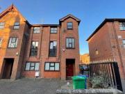 Victoria Road, Fallowfield, 6 Bedroom House