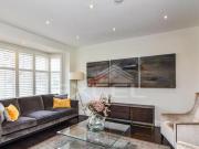 Victoria Road, Kilburn, 4 Bedroom End