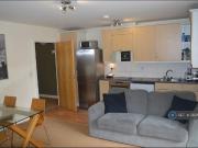 Victoria Road, London, W3 2 bed flat to rent £2,000 pcm...