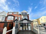 Victoria Road West, Cleveleys, 5 Bedroom Block