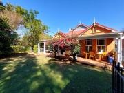 victorian garden cottage in pelham