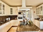 Vida de lujo inigualable en Cascada de Camoján: una...