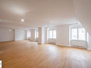 traumhafte 3 Zimmer DG Wohnung mit großem Wohnsalon in...
