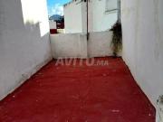 Vieille ville de Tanger en face du tombeau d'Ibn...