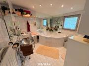 viel Platz auf kleinen Raum wo Gemütlichkeit auf...