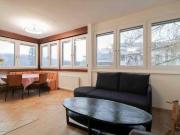 Viel Platz für die Familie – großzügige Wohnung mit...