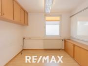 Vielfältig nutzbar: 2 Zimmer Erdgeschosswohnung oder...