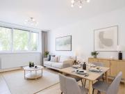 Vielseitige 3 Zimmer Wohnung mit Balkon — ideal für...