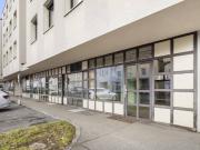 Vielseitige Gewerbefläche mit hoher Sichtbarkeit ideal...