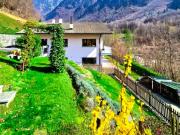 Vielseitige Oase elegante Doppelhaushälfte im Grünen,...