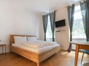 Vienna 1060 92661684