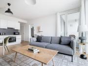 Vienna 22, Dr. Adolf Schärf Platz 5