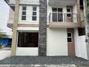 Viente Reales, Valenzuela City House and Lot For Sale...