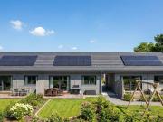 Vier hochwertige Einfamilienhäuser in...