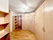 VIERKANTER im ZENTRUM, 3Wohntrakte, 10Zi, Innenhof,...