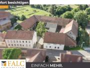 Zwei Häuser auf ehemaligen Bauernhof bei...