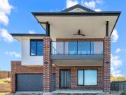 Stunning Views from Hopkins River to Logans Beach!