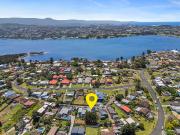 Views to Lake Illawarra Views to Lake Illawarra