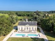 Vignoble avec piscine