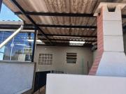 Vila Guarani ótima casa térrea com grande salão na parte...