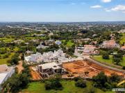 Vila inacabada à venda em Vale d'Éguas, Almancil,...