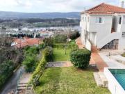 Vila Nova de Cerveira Moradia T4 com piscina