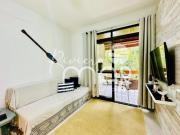 VILÁGIO COM VARANDA NA RIVIERA DE SÃO LOURENÇO