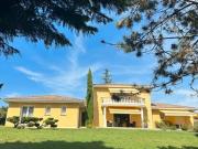 Villa 10 pièces 210 m²