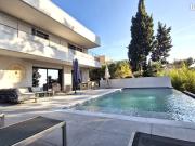 Villa 10 pièces 336 m²