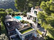 Villa 10 pièces 358 m²