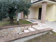 Villa 110 mq in Vendita a Castiglione del Lago