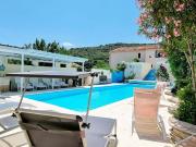 Villa 11 pièces 300 m²