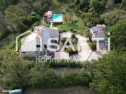 Villa 12 pièces 242 m²