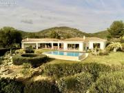 Villa 12 pièces 330 m²