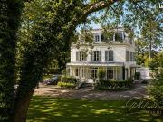 Villa 12 pièces 430 m²