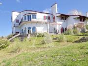 Villa 12 pièces 700 m²