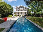 Villa 13 pièces 452 m²