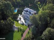 Villa 20 pièces 1 200 m²